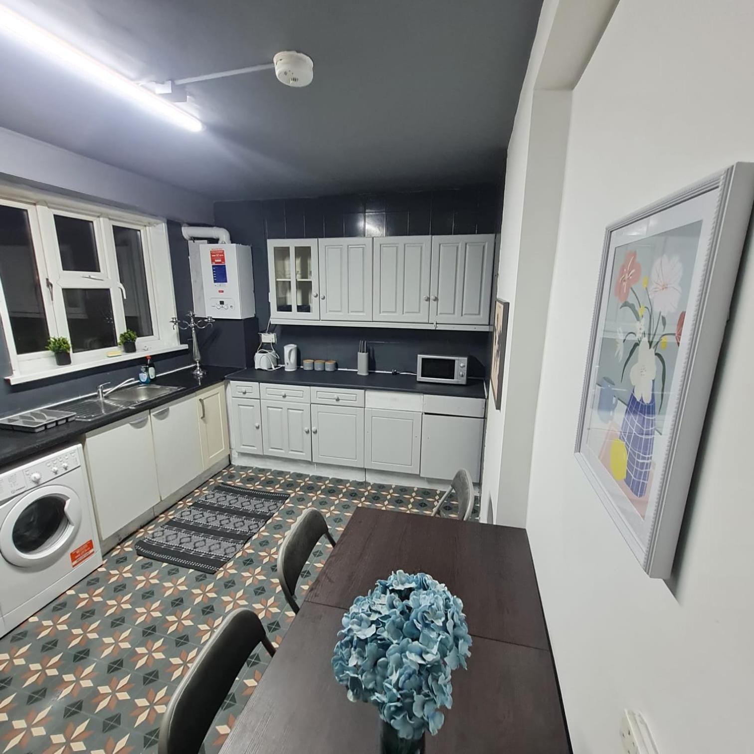 Apartamento Colebert Avenue Londres Exterior foto